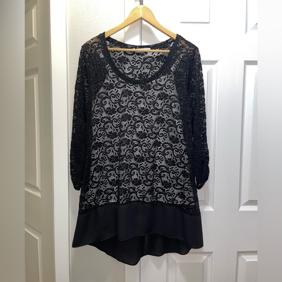 Black Lace Top - Picture 5 of 5